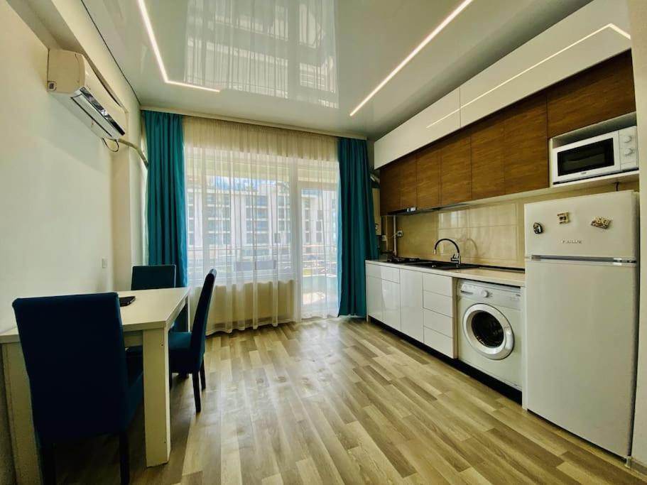 Summerluxe Mamaia Buitenkant foto